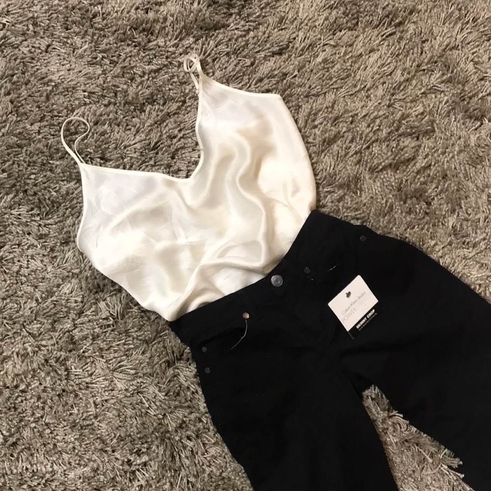 NWT Calvin Klein black skinny crap jeans